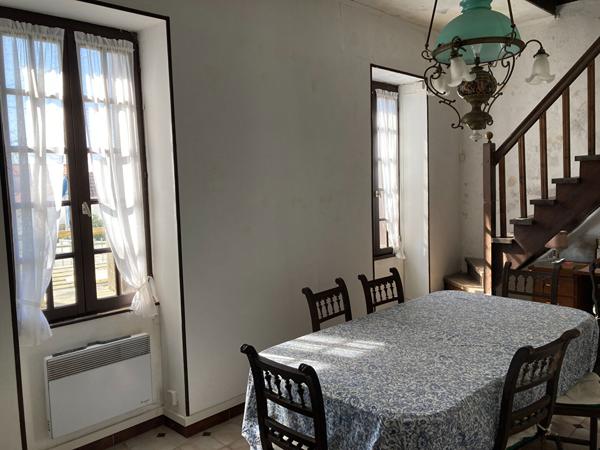 Maison Pornic 147 m² - Proche commerces plage et port - Jardin arboré