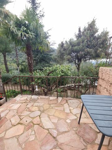 Santa-Maria-Figaniella (20143) Appartement T2 avec mezzanine et terrasse