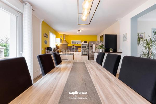 Maison familiale 5 chambres avec jardin et garage en parfait état !