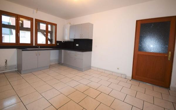 Maison à louer    4 pièces •  Beauchamps