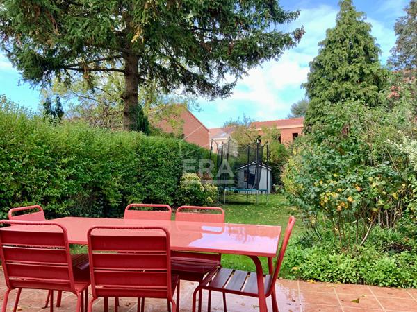 Maison 4 pièces avec jardin et garage possible