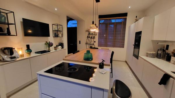 Magnifique maison rénovée quartier Remicourt avec garage