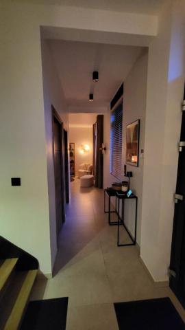 Magnifique maison rénovée quartier Remicourt avec garage