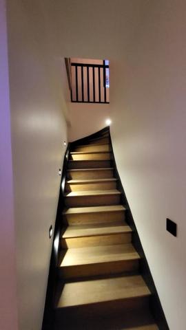 Magnifique maison rénovée quartier Remicourt avec garage