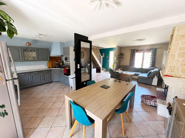 A VENDRE - Maison proche de Chaumont en Vexin - PLAIN PIED DE VIE - 5 chambres - garage - 1000 m² de terrain