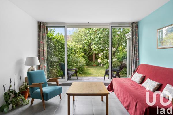 House for sale 5 rooms 116 m² Voisins-le-Bretonneux