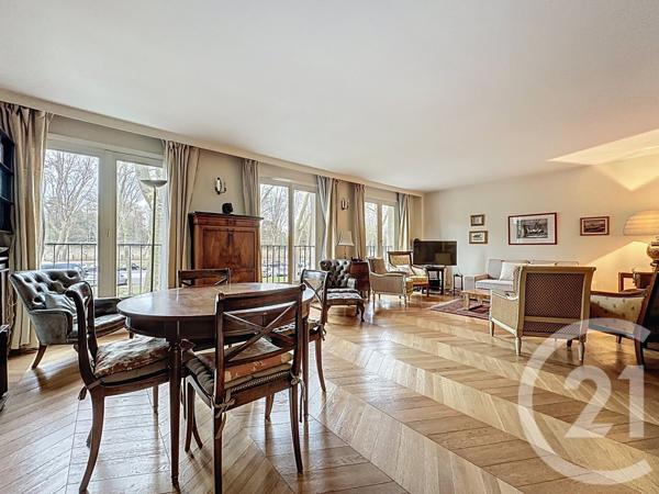 Appartement F5 à vendre  5 pièces - 125,16 m2 VERSAILLES - 78