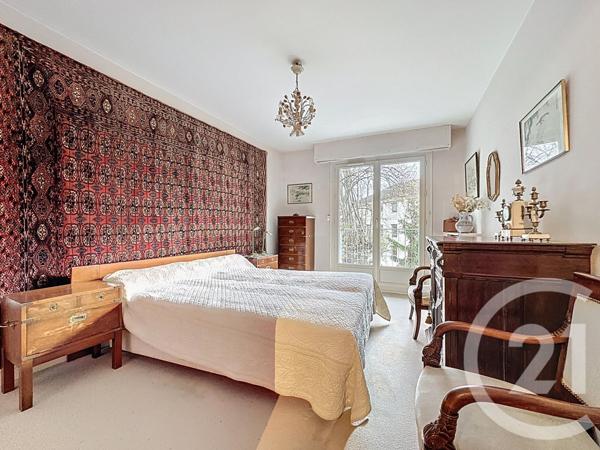 Appartement F5 à vendre  5 pièces - 125,16 m2 VERSAILLES - 78