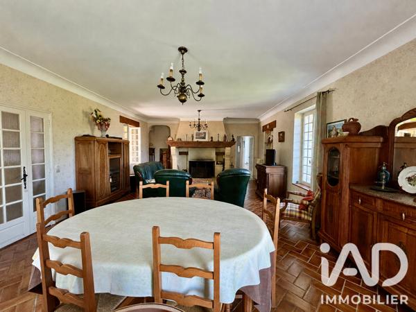 Maison à vendre 5 pièces 108 m² Sarlat-la-Canéda