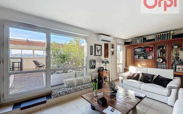 Appartement à vendre    4 pièces • 82,79 m2 Choisy-le-Roi