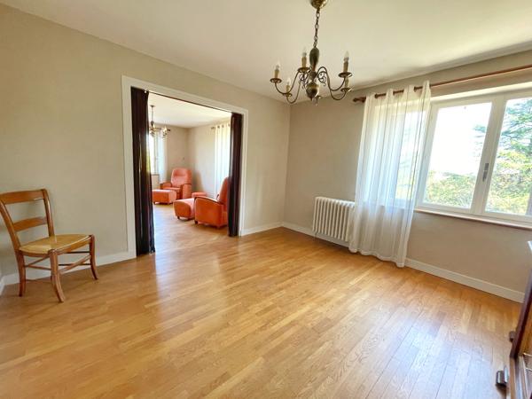 Maison 7 pièce(s) 5 chambre(s) 181 m²