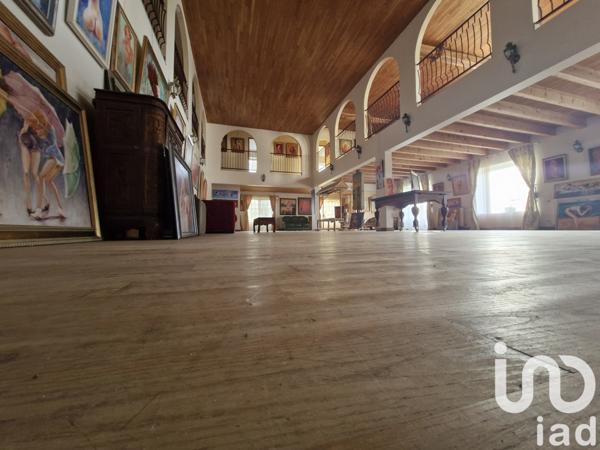 Maison à vendre 10 pièces 560 m² Chassenon