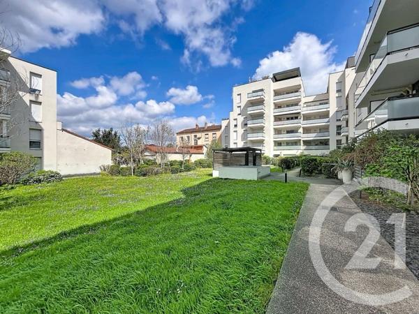 Appartement F2 à vendre  2 pièces - 45,38 m 2   LYON  - 69007