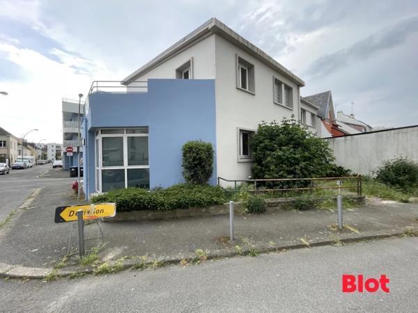 Immeuble 12 pièce(s)