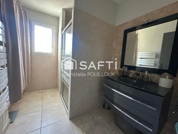 Maison, 3 chambres, jardin clos, terrasse et garage