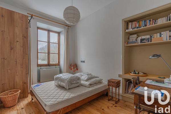 Demeure 18 pièces de 500 m² à Biviers (38330)