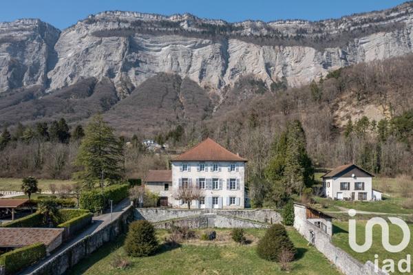 Demeure 18 pièces de 500 m² à Biviers (38330)