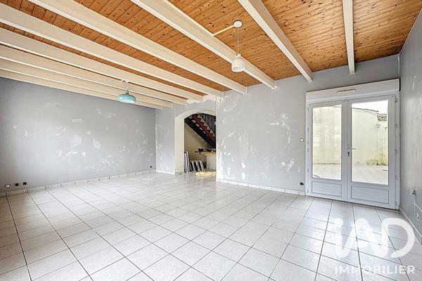 Location maison 5 pièces 126 m² Courçon