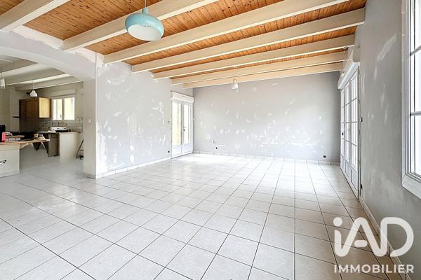 Location maison 5 pièces 126 m² Courçon