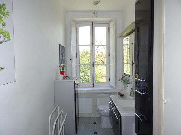 A SAINT HILAIRE LES PLACES PROCHE DE NEXON EN HAUTE VIENNE MAGNIFIQUE MANOIR DU 17EME DE 280 M² HABITABLES SUR 17862 M² DE TERRAIN AVEC UN ETANG DE 6000 M² ET PISCINE