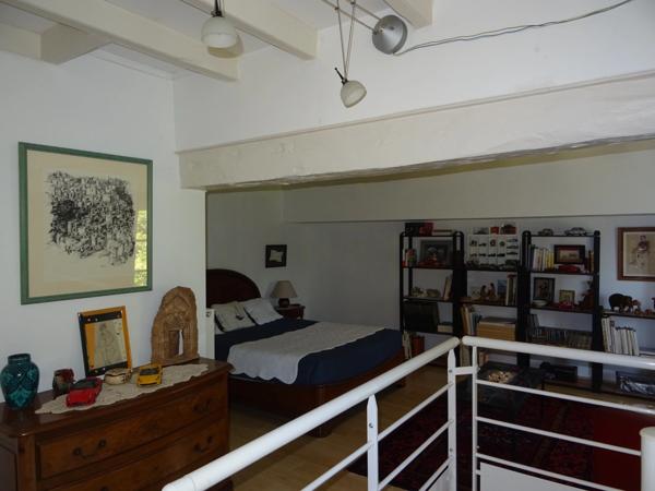 A SAINT HILAIRE LES PLACES PROCHE DE NEXON EN HAUTE VIENNE MAGNIFIQUE MANOIR DU 17EME DE 280 M² HABITABLES SUR 17862 M² DE TERRAIN AVEC UN ETANG DE 6000 M² ET PISCINE