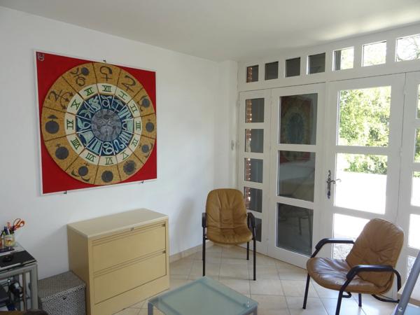 A SAINT HILAIRE LES PLACES PROCHE DE NEXON EN HAUTE VIENNE MAGNIFIQUE MANOIR DU 17EME DE 280 M² HABITABLES SUR 17862 M² DE TERRAIN AVEC UN ETANG DE 6000 M² ET PISCINE