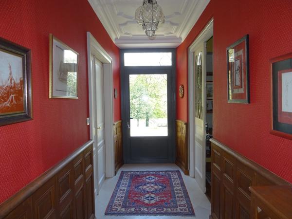 A SAINT HILAIRE LES PLACES PROCHE DE NEXON EN HAUTE VIENNE MAGNIFIQUE MANOIR DU 17EME DE 280 M² HABITABLES SUR 17862 M² DE TERRAIN AVEC UN ETANG DE 6000 M² ET PISCINE