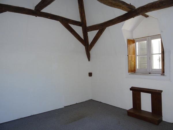 A SAINT HILAIRE LES PLACES PROCHE DE NEXON EN HAUTE VIENNE MAGNIFIQUE MANOIR DU 17EME DE 280 M² HABITABLES SUR 17862 M² DE TERRAIN AVEC UN ETANG DE 6000 M² ET PISCINE