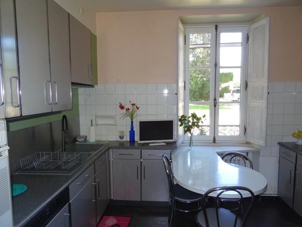 A SAINT HILAIRE LES PLACES PROCHE DE NEXON EN HAUTE VIENNE MAGNIFIQUE MANOIR DU 17EME DE 280 M² HABITABLES SUR 17862 M² DE TERRAIN AVEC UN ETANG DE 6000 M² ET PISCINE