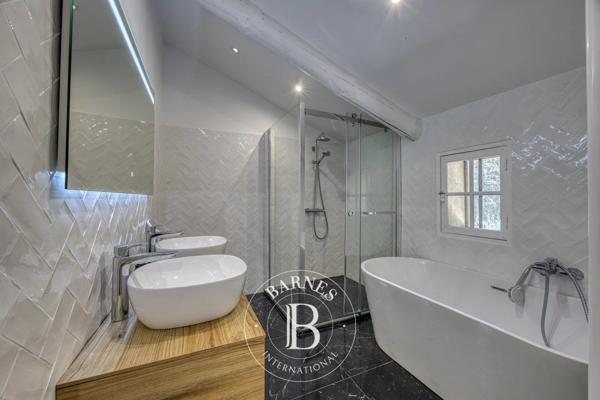 Vacqueyras, Maison 8 Chambres -  500 m² à vendre