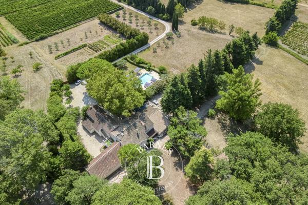Vacqueyras, Maison 8 Chambres -  500 m² à vendre