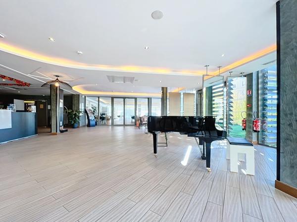 Appartement meublé T2 de 36 m2 + Terrasse en résidence de tourisme avec piscine. Destiné à la location saisonnière.