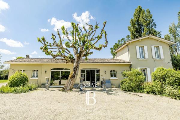 Saint-Loubès, Propriété 10 Chambres -  700 m² à vendre