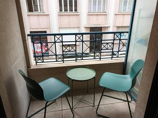 Appartement 2 pièces                                        - 69006 Lyon 6e  Arrondissement Réf : 5208