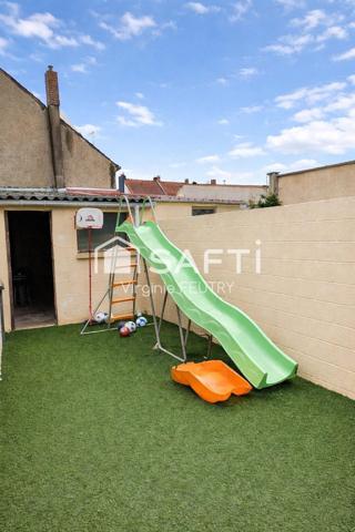 Charmante maison de ville 76m² cours privative et fort potentiel