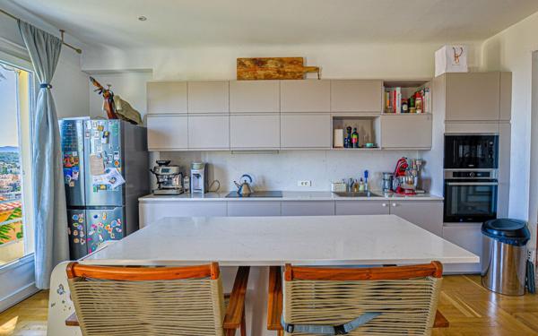 Appartement à vendre    3 pièces • 70,31 m2 Le Cannet