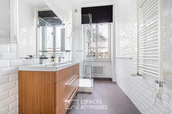 Maison ancienne avec jardin et piscine au calme d’une impasse