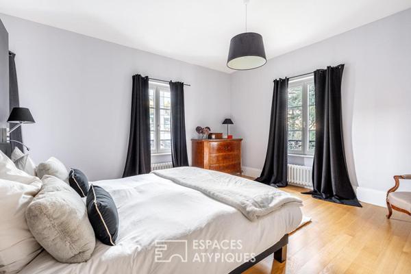 Maison ancienne avec jardin et piscine au calme d’une impasse