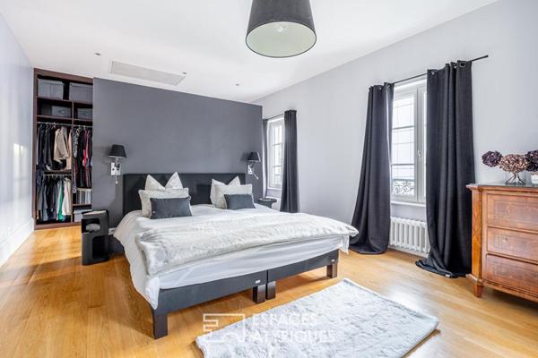 Maison ancienne avec jardin et piscine au calme d’une impasse