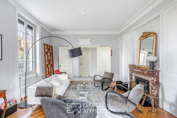 Maison ancienne avec jardin et piscine au calme d’une impasse