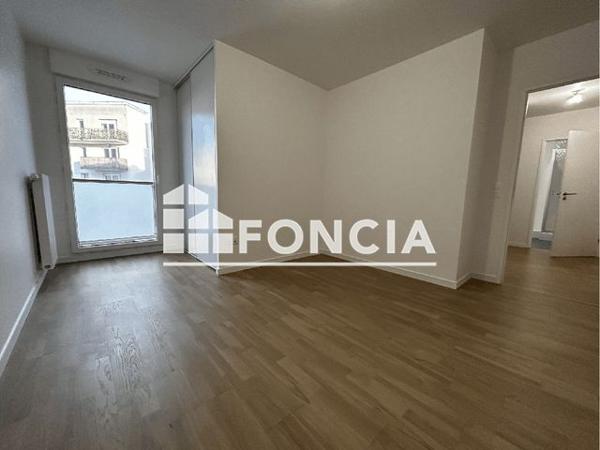 Location Appartement 3 pièces 60.65 m² - 17 RUE PAUL VAILLANT COUTURIER Nanterre 92000