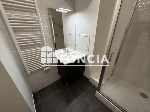 Location Appartement 3 pièces 60.65 m² - 17 RUE PAUL VAILLANT COUTURIER Nanterre 92000