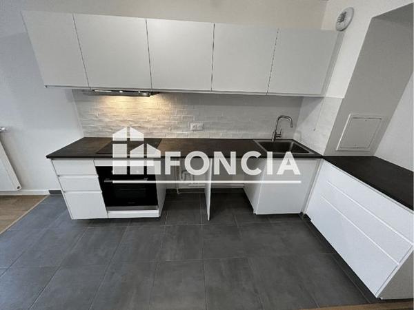 Location Appartement 3 pièces 60.65 m² - 17 RUE PAUL VAILLANT COUTURIER Nanterre 92000