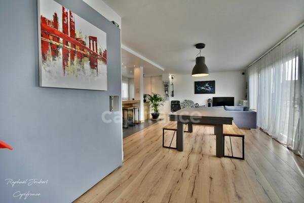 Dpt Sarthe (72), à vendre appartement 4 pièces de 113,1 m² avec terrain