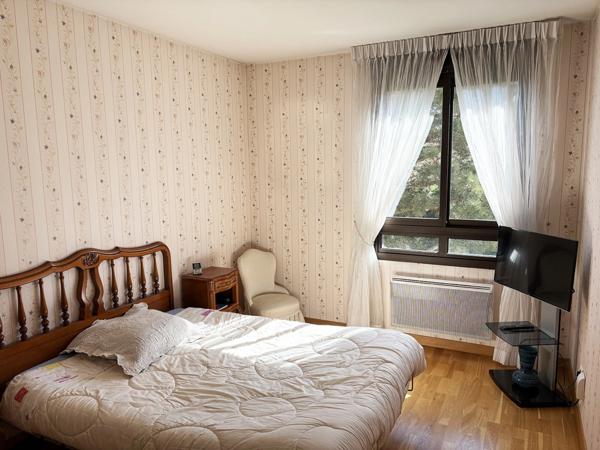 Lyon 5e – Point du Jour - Superbe appartement familial 5 pièces de 117 m² avec box