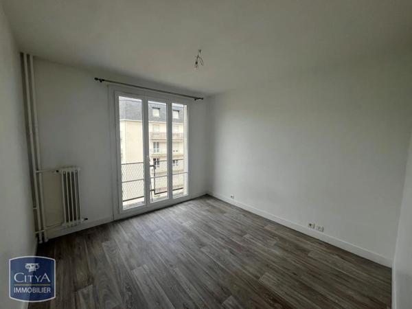 Appartement à louer 2 pièces 42.42m² Limoges (87000)