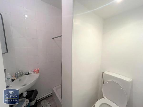 Appartement à louer 2 pièces 42.42m² Limoges (87000)