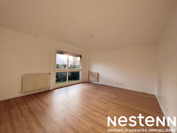 CHAMPIGNY SUR MARNE : appartement 2 pièces balcon avec parking et cave