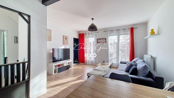 Maison sur deux niveaux – 82 m² – Secteur calme