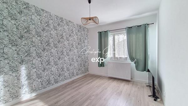 Maison sur deux niveaux – 82 m² – Secteur calme